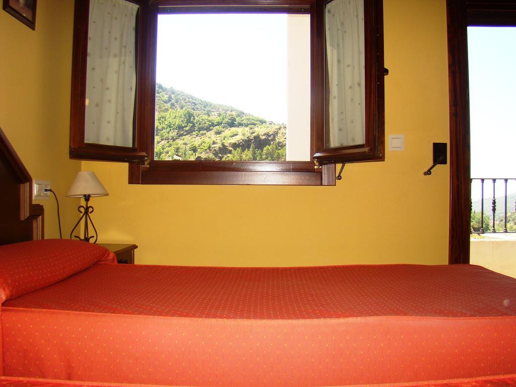 Hotel Rural Pepe Alvarez Trevélez الغرفة الصورة